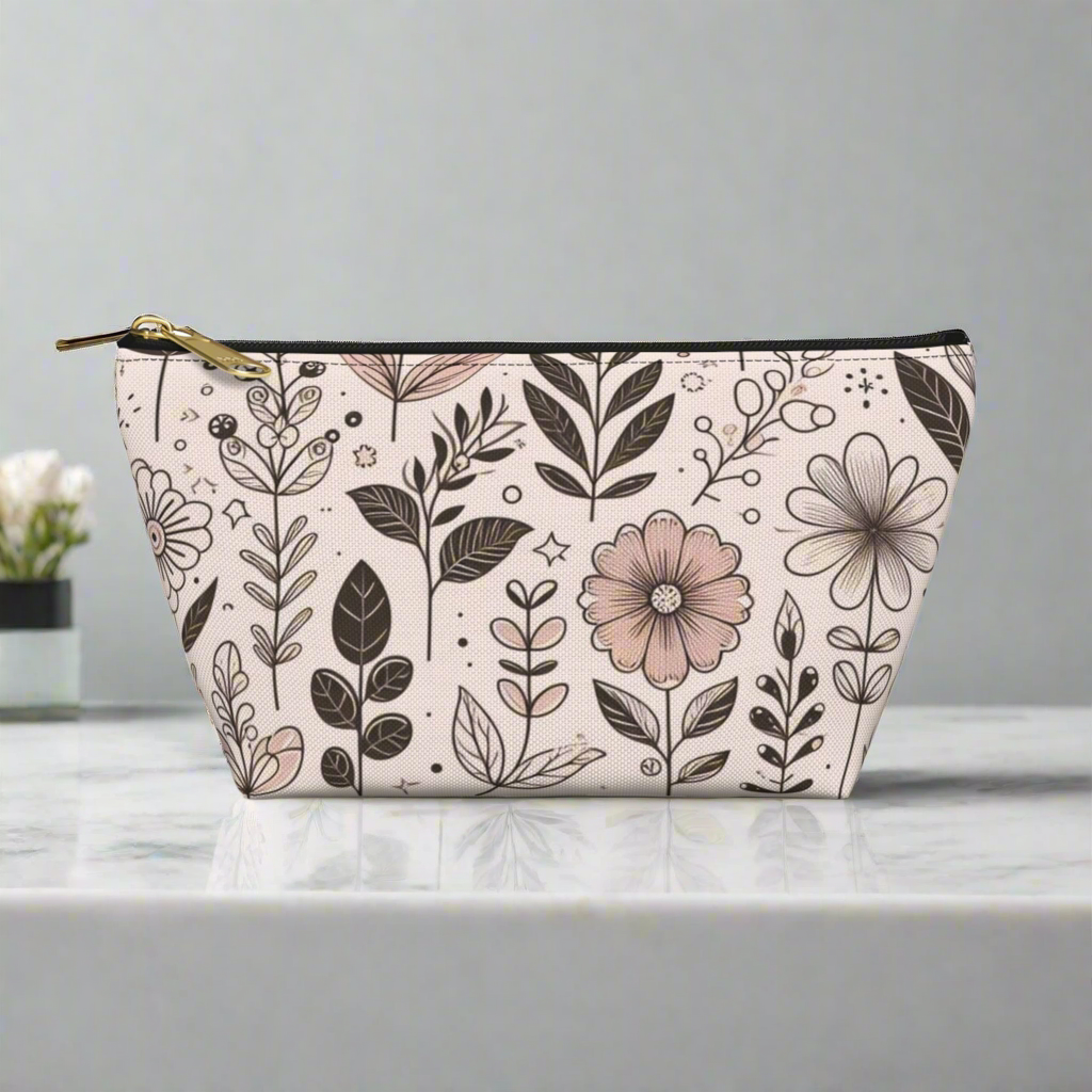 Floral Accessory Pouch - Perfect for Makeup, Travel, Gifts, or Organizing, Versatile Floral Bag for All Occasions